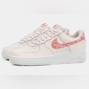 AIR FORCE 1 '07 PINK PAISLEY